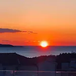 Hvarlove Seaview Luxury * Hvar Town