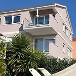Hvarlove Seaview Luxury *